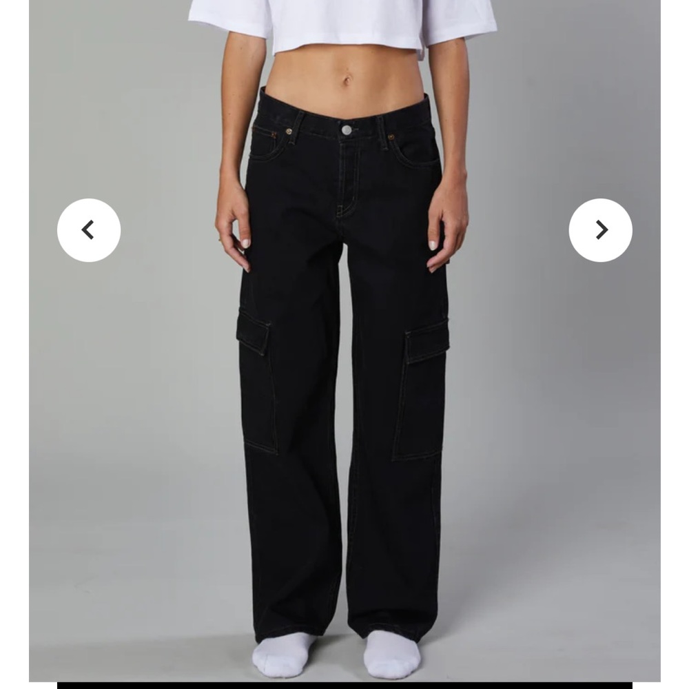 STILL HERE - NEW YORK - black cargo jeans, new from Saks, worn once, size 26